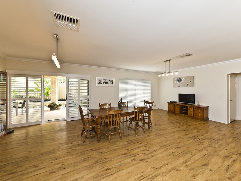 28 Heronwood Glade, Harrisdale WA 6112