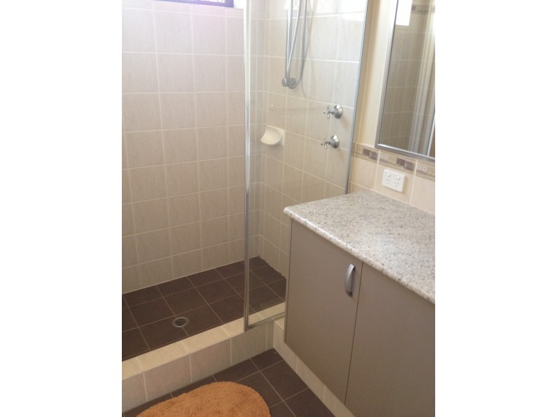 121 Canna Drive, Canning Vale WA 6155