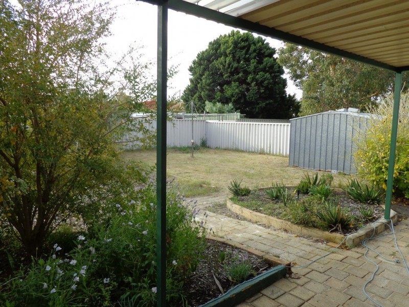 51 Balfour Street, Huntingdale WA 6110