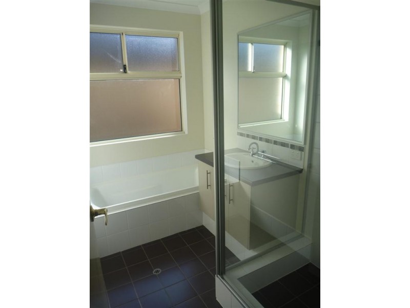 19 Biddiarra Bend, Southern River WA 6110