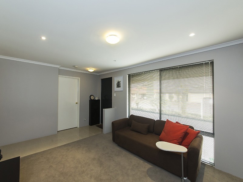 32 Kingia Way, Canning Vale WA 6155