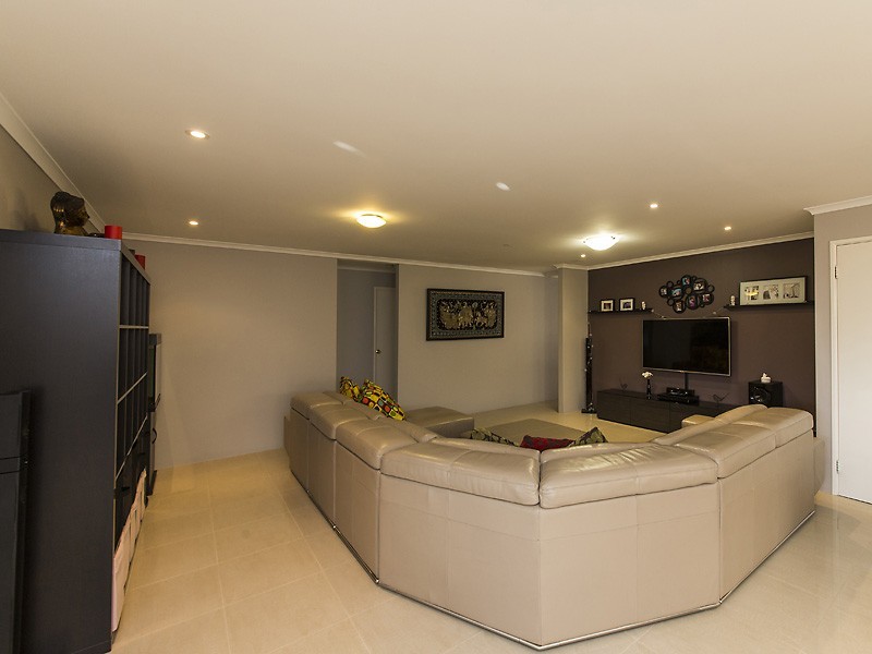 32 Kingia Way, Canning Vale WA 6155