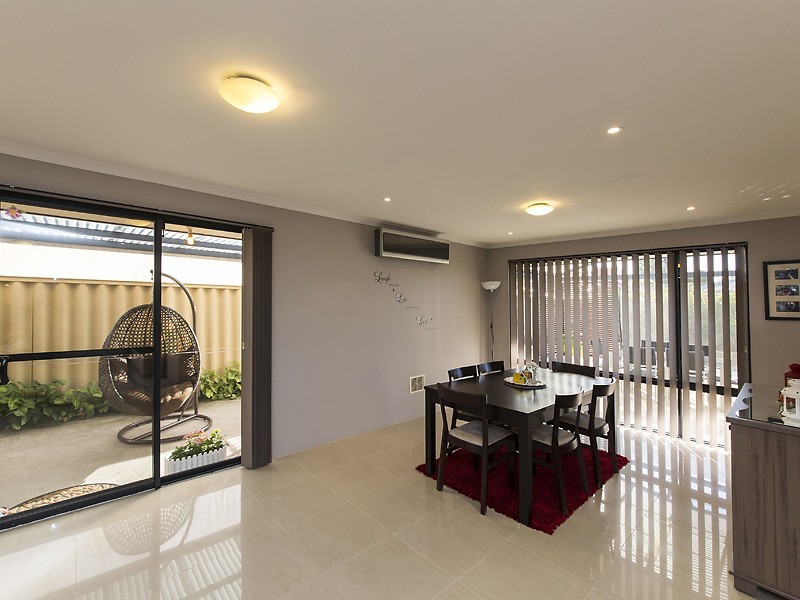 32 Kingia Way, Canning Vale WA 6155