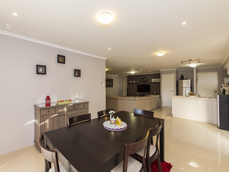 32 Kingia Way, Canning Vale WA 6155