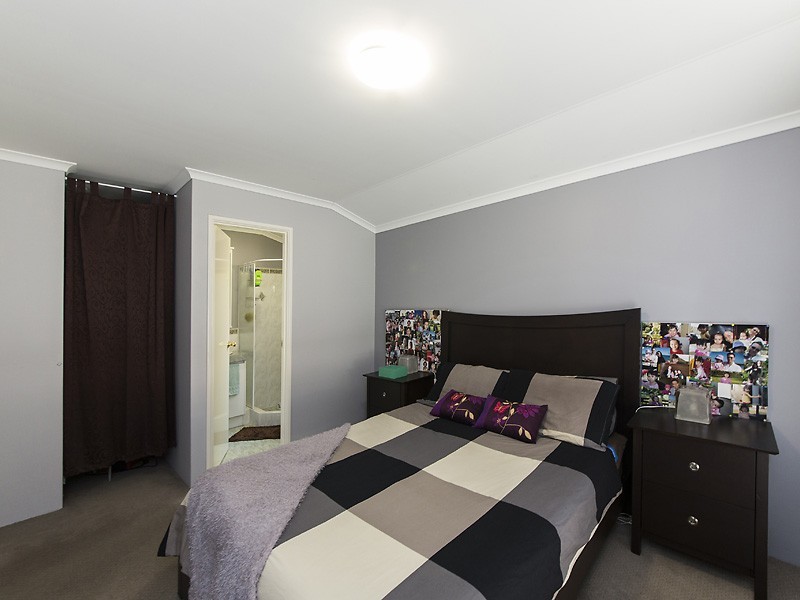 32 Kingia Way, Canning Vale WA 6155