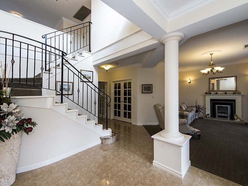 8 Breelya Rise, Canning Vale WA 6155