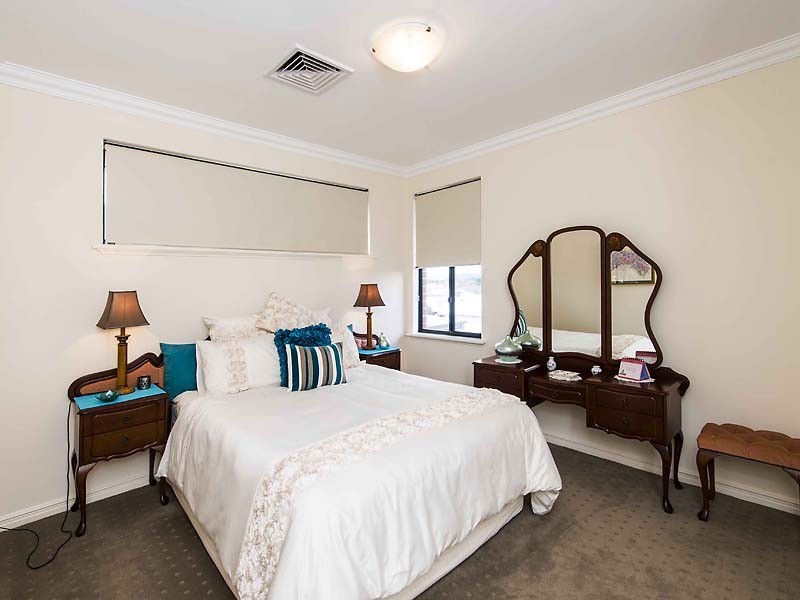 8 Breelya Rise, Canning Vale WA 6155