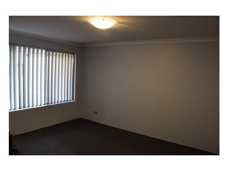 12 Dupont Way, Canning Vale WA 6155
