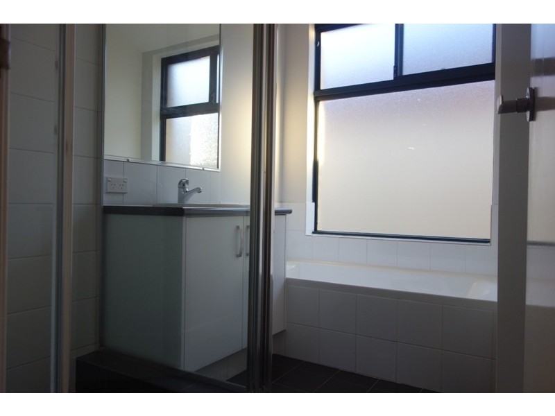 5 Boodjera Bend, Forrestfield WA 6058