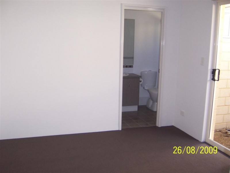 20/26 Churchill Green, Canning Vale WA 6155