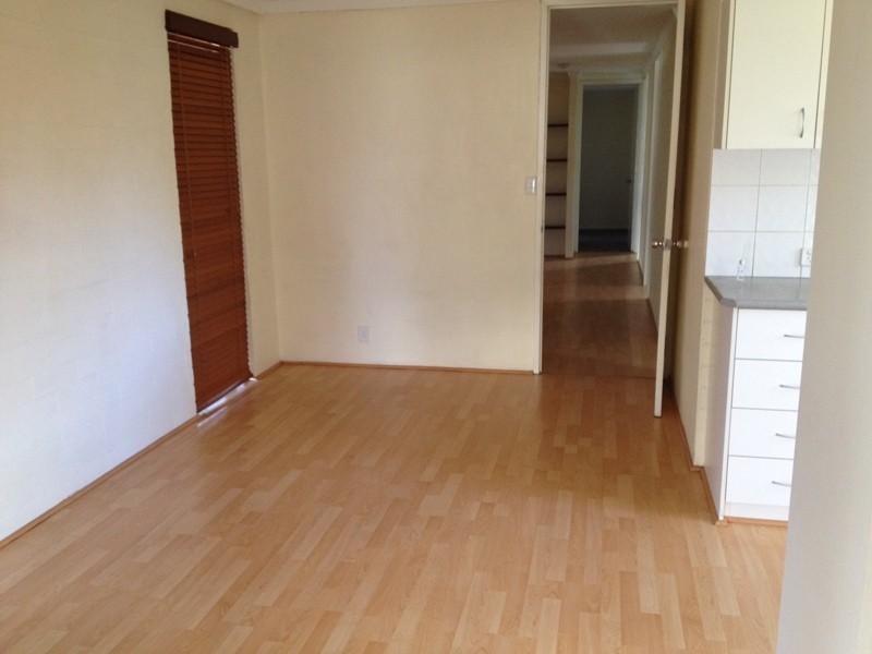 32 Galaxy Street, Beckenham WA 6107