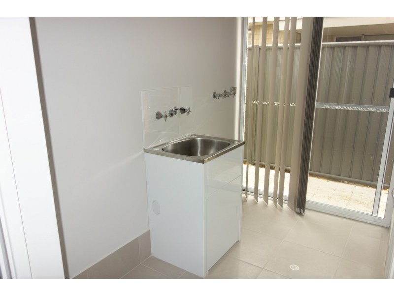 12 Indee Way, Harrisdale WA 6112