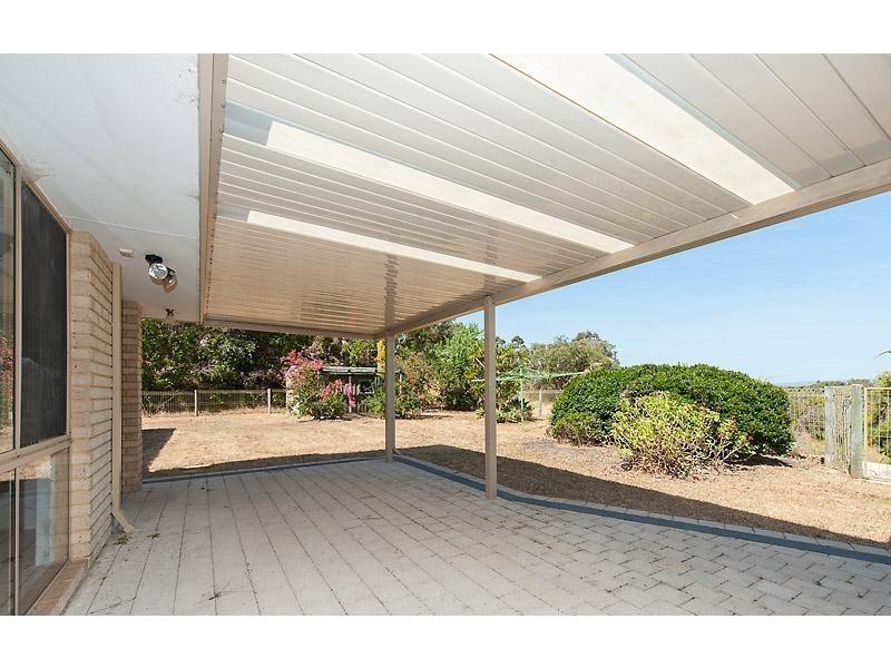 5 Valley Close, Canning Vale WA 6155