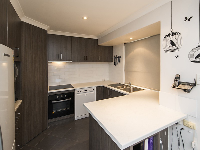 35 Silverhill Loop, Seville Grove WA 6112