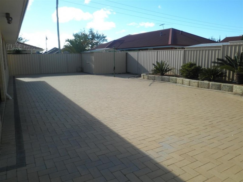 4 Maywood Avenue, Canning Vale WA 6155