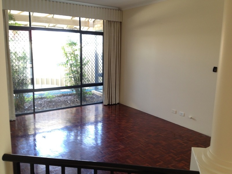 38 Mettler Court, Canning Vale WA 6155