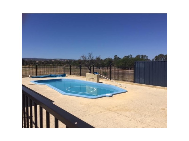 88 Bournbrook Avenue, Cardup WA 6122