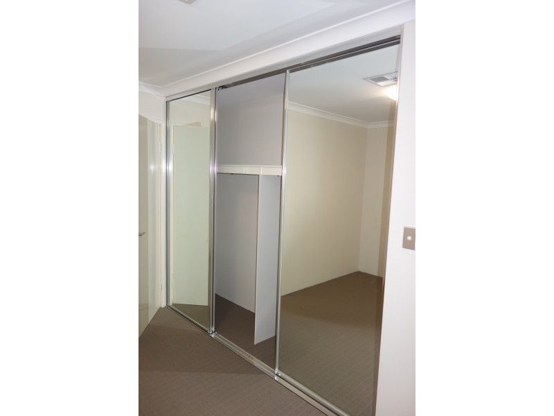 2 Cowes Street, Harrisdale WA 6112