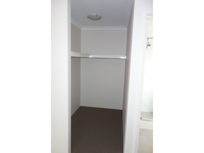 2 Cowes Street, Harrisdale WA 6112