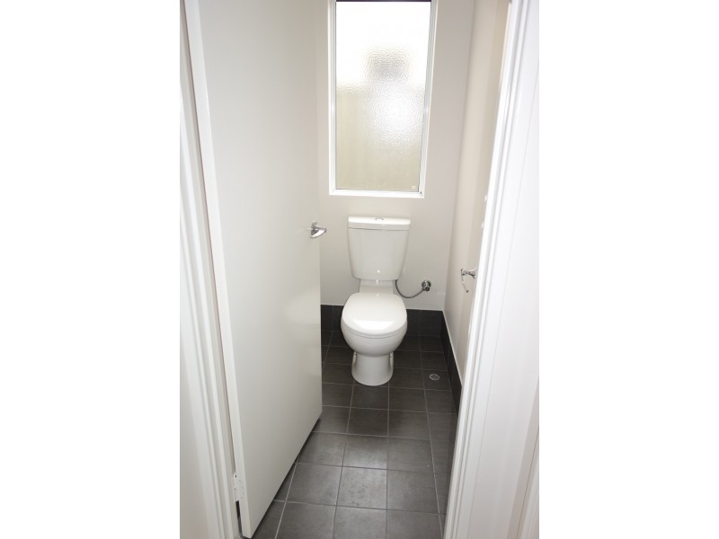 4 Cowes Street, Harrisdale WA 6112