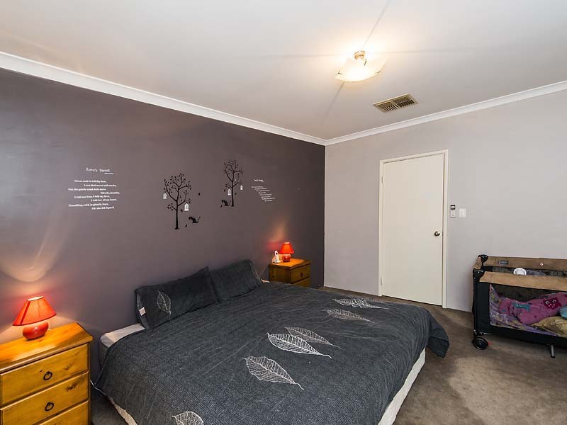 27 Daleford Way, Southern River WA 6110