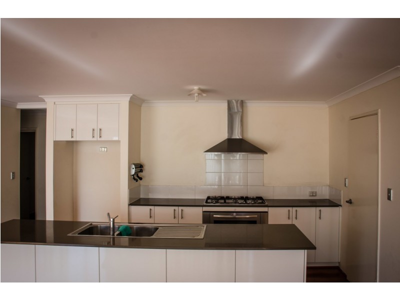 41 Gamenya Street, Canning Vale WA 6155