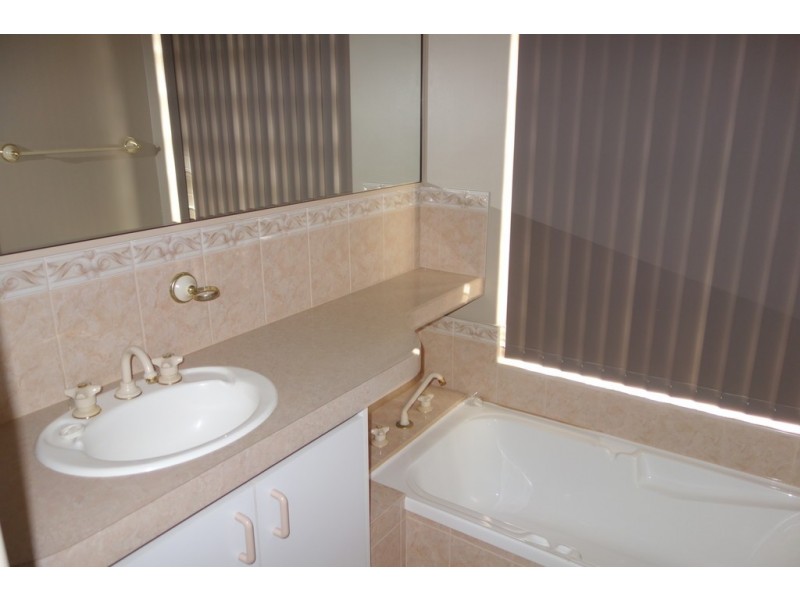 23 Bremner Circle, Canning Vale WA 6155