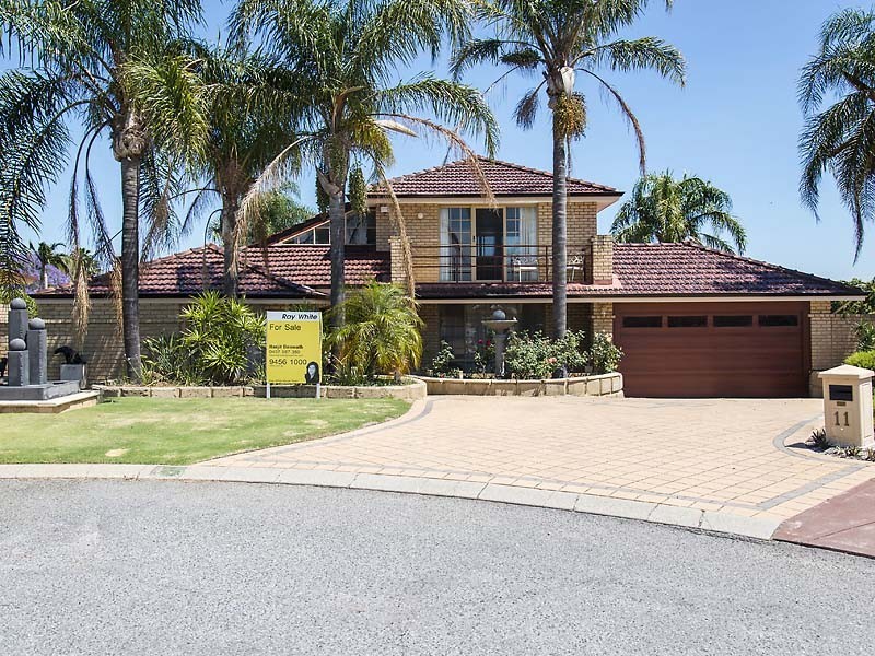 11 Bluebell Court, Thornlie WA 6108
