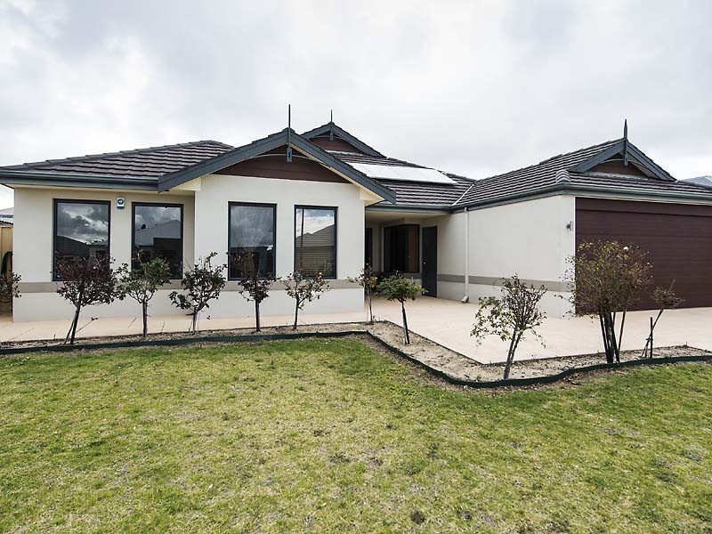 27 Daleford Way, Southern River WA 6110