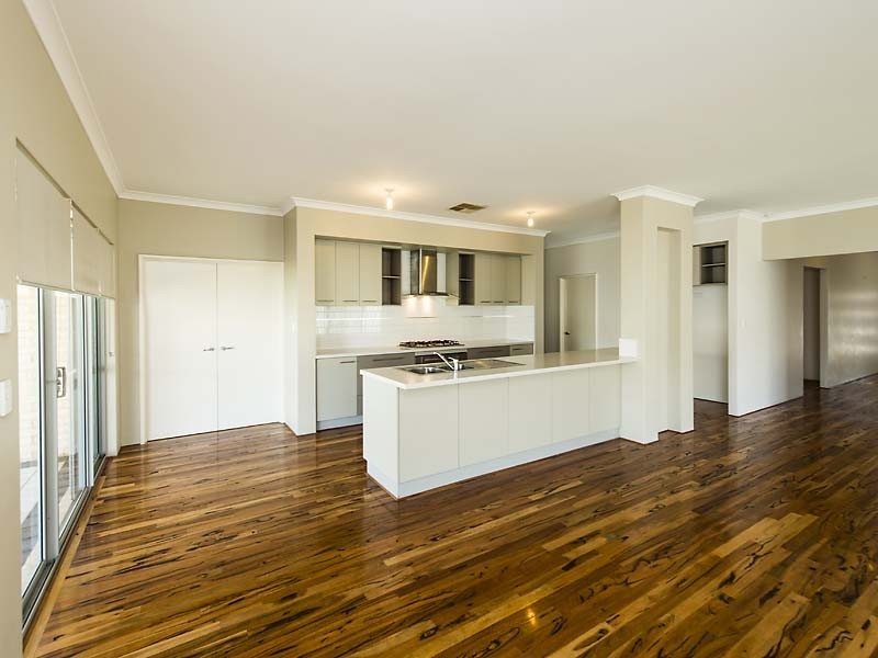 24 Whittaker Turn, Piara Waters WA 6112