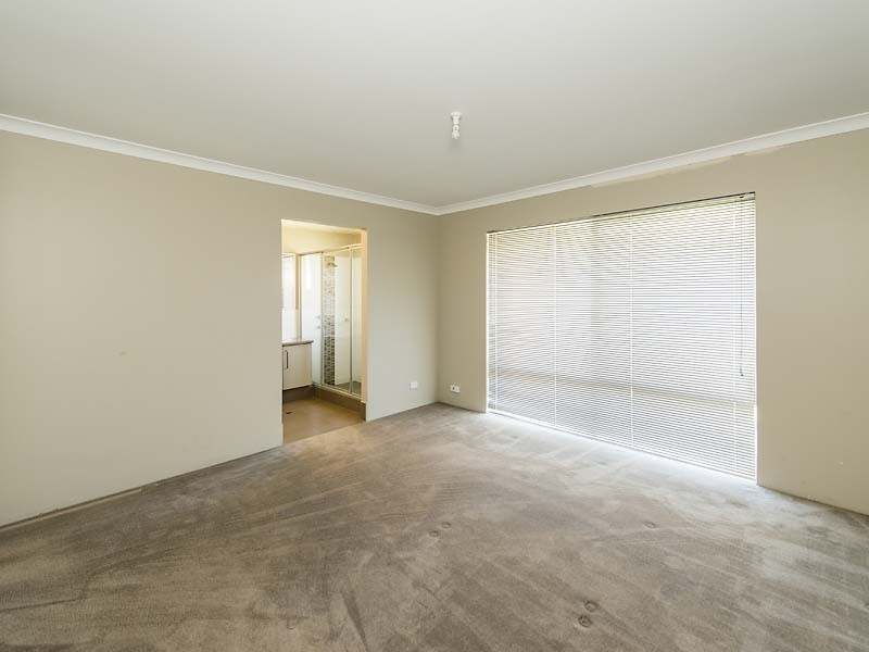 24 Whittaker Turn, Piara Waters WA 6112