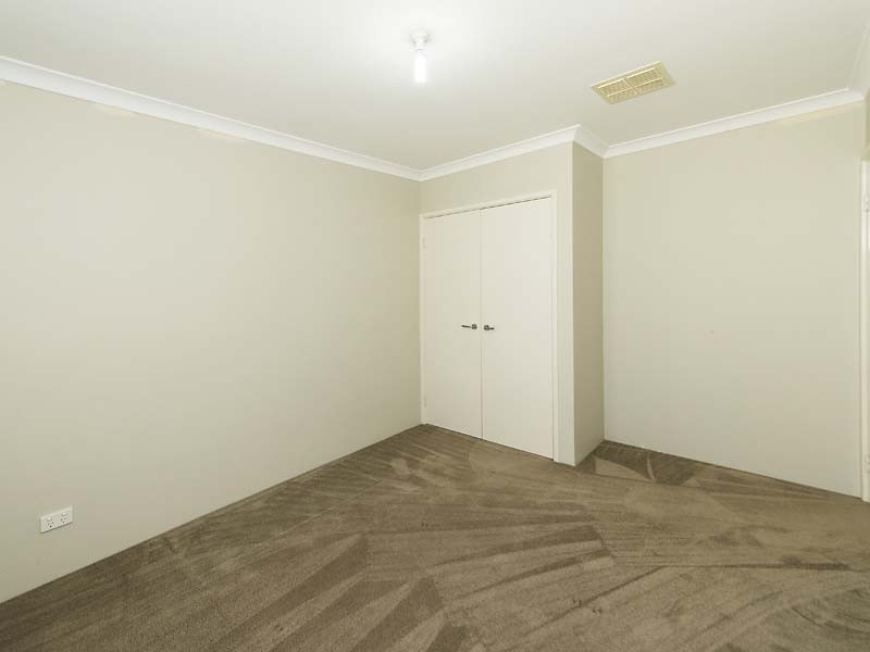 24 Whittaker Turn, Piara Waters WA 6112