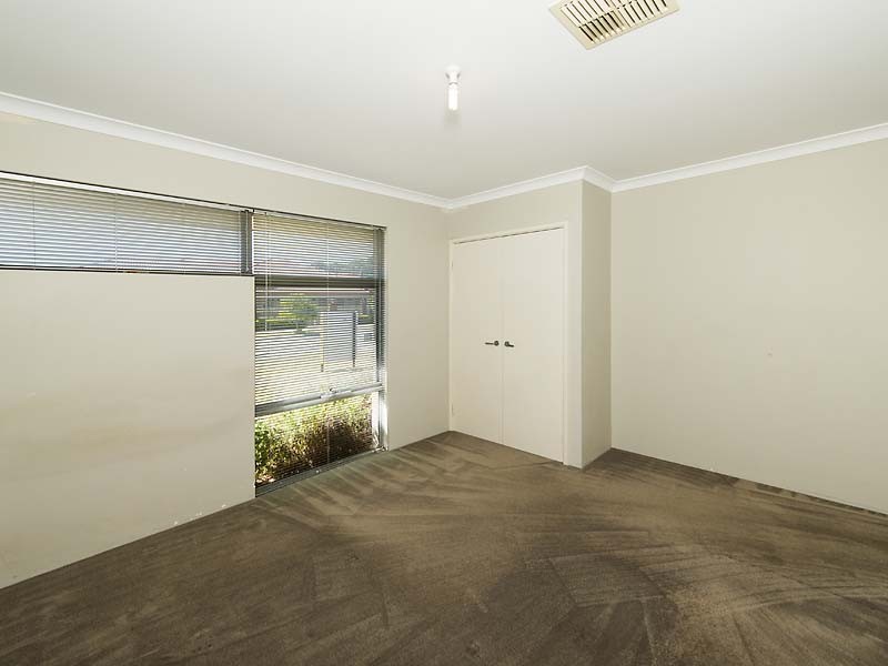 24 Whittaker Turn, Piara Waters WA 6112