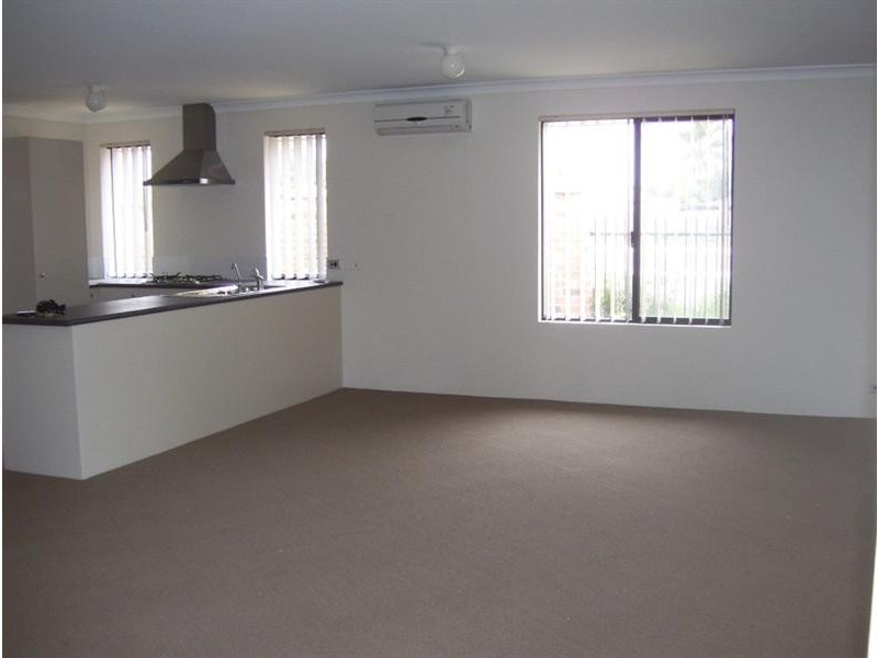 21 Corsican Way, Canning Vale WA 6155