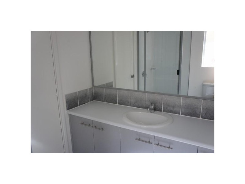 48 Erade Drive, Piara Waters WA 6112