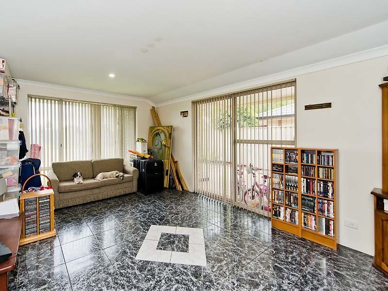22 Brookside Square, Canning Vale WA 6155