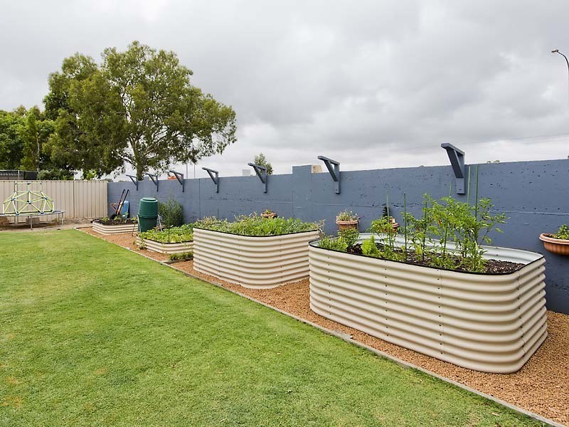 22 Brookside Square, Canning Vale WA 6155