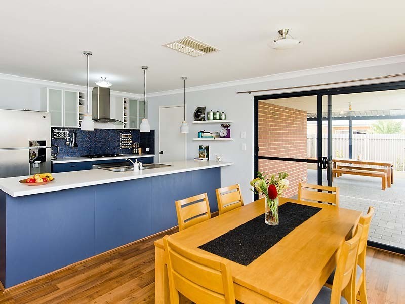 1 Grandis Bend, Southern River WA 6110