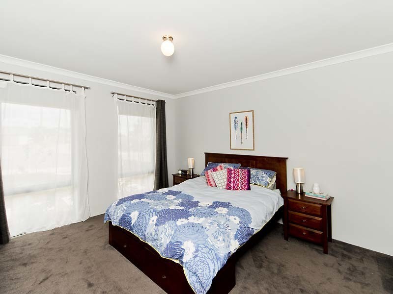 1 Grandis Bend, Southern River WA 6110