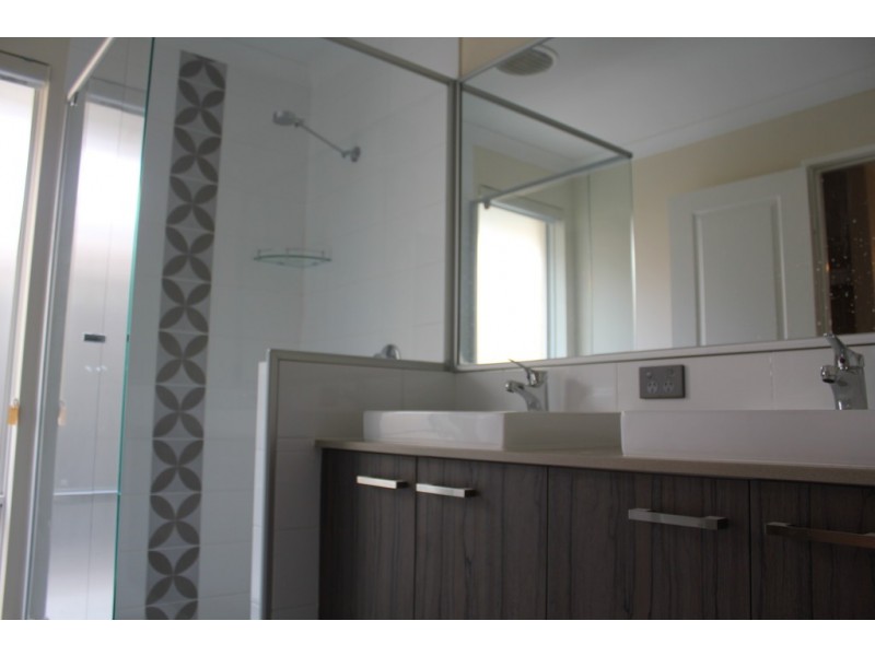 19 Caraway Street, Banjup WA 6164