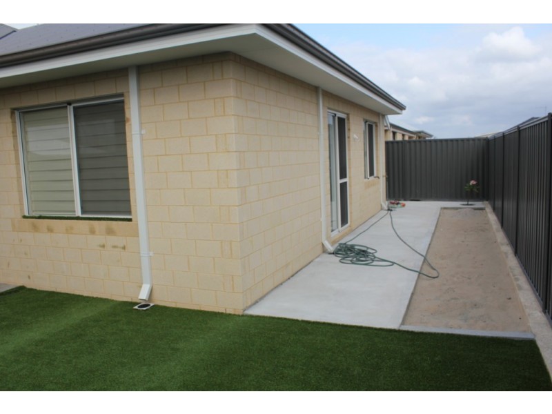 19 Caraway Street, Banjup WA 6164