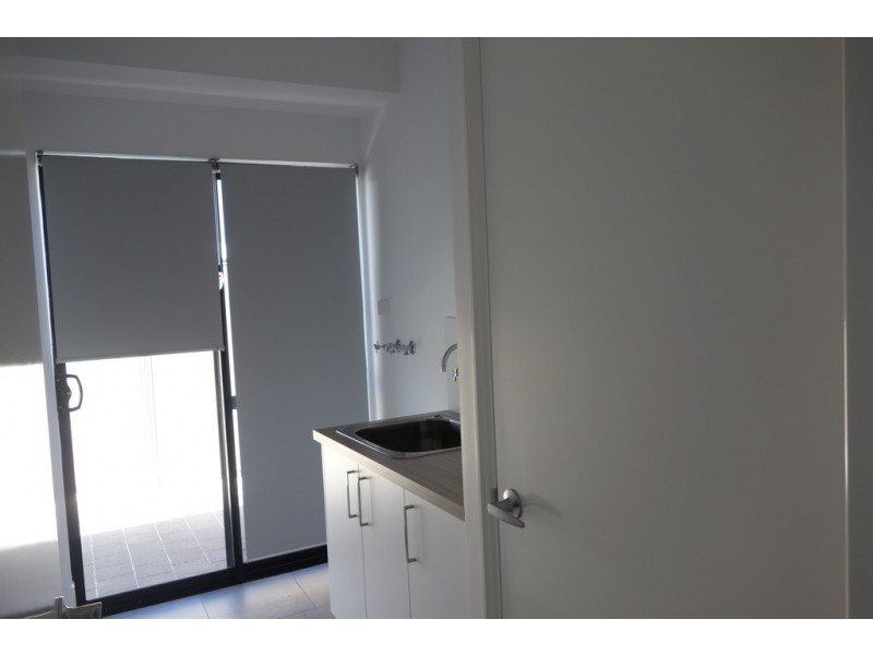 48 Villatella Gardens, Piara Waters WA 6112