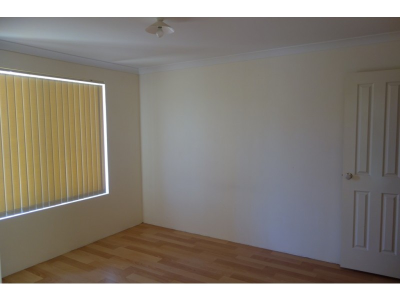 90 Mustang Road, Champion Lakes WA 6111