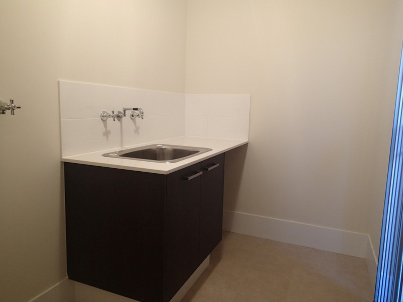 11 Bate Close, Piara Waters WA 6112