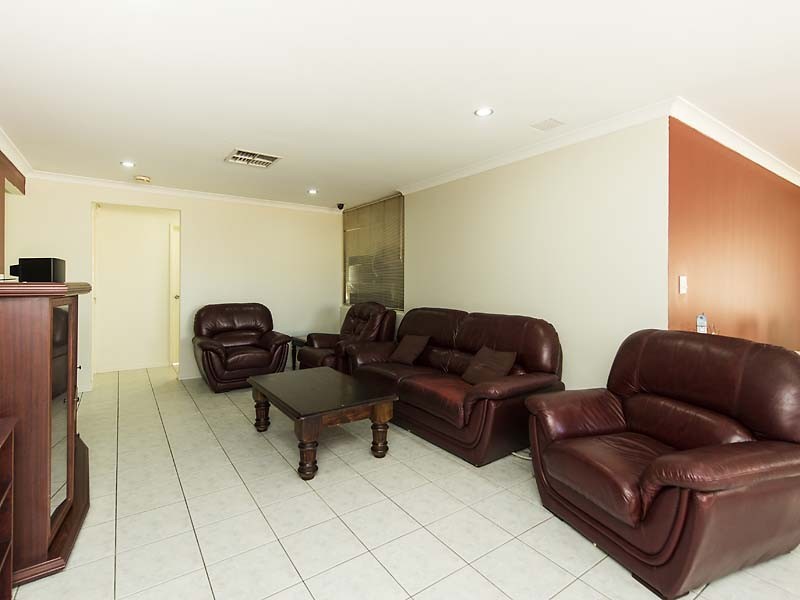 3 Seddon Way, Canning Vale WA 6155