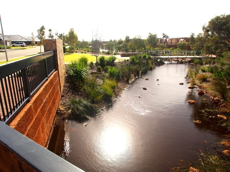 91 Fairweather Drive, Piara Waters WA 6112