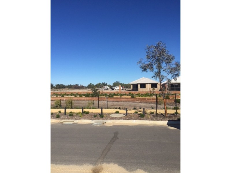 91 Fairweather Drive, Piara Waters WA 6112