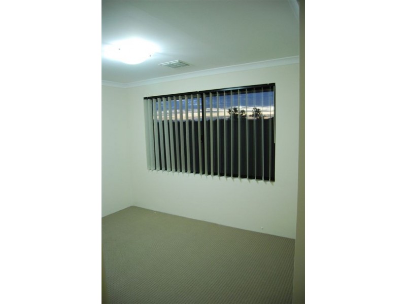 31 Surbiton Approach, Wellard WA 6170