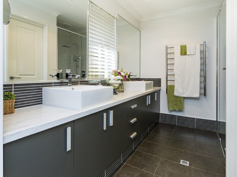 4 Eaton Lane, Southern River WA 6110