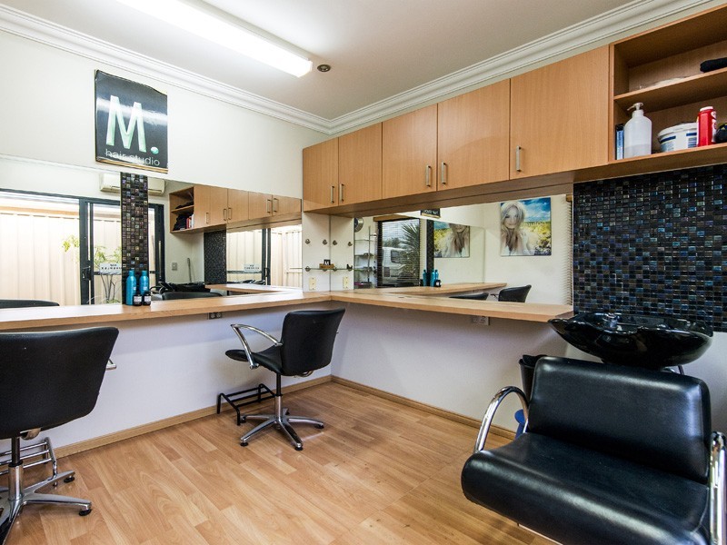 22 Fawcett Crescent, Canning Vale WA 6155